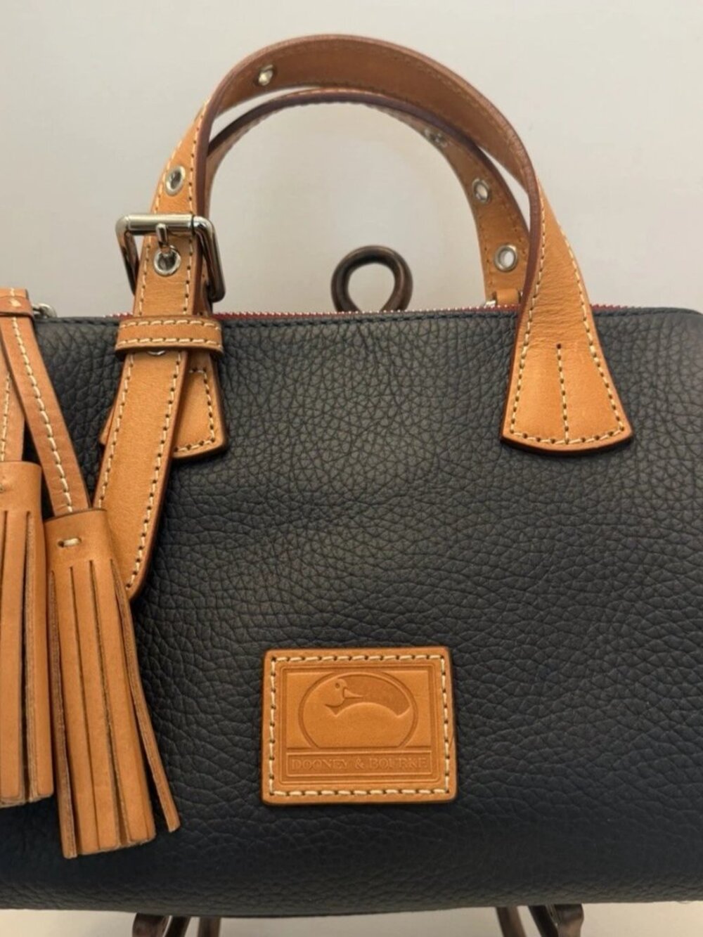 NWOT Dooney & Bourke Small Kendra Satchel DARK NAVY BLUE Pebble Leather Tan Trim